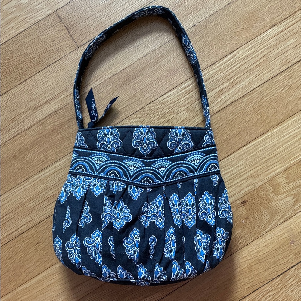 Vera Bradley Blue Calypso pattern Handbag